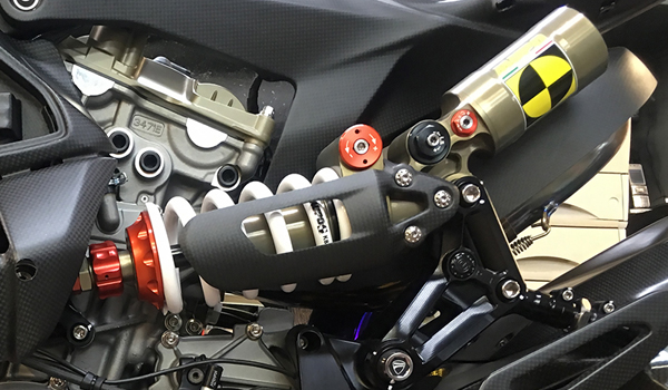 600x350 Fahrwerk 3